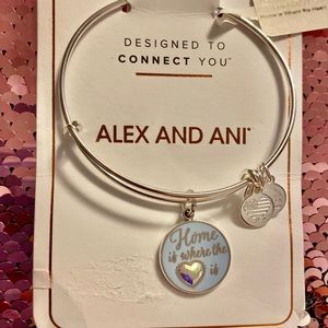 ALEX AND ANI “Home is where the heart is” bracelet